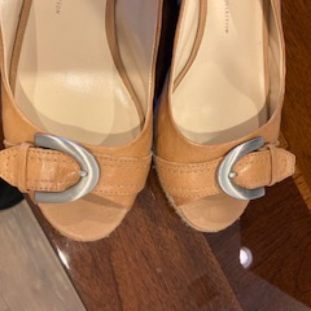 Shoes - Picture 2 of 4